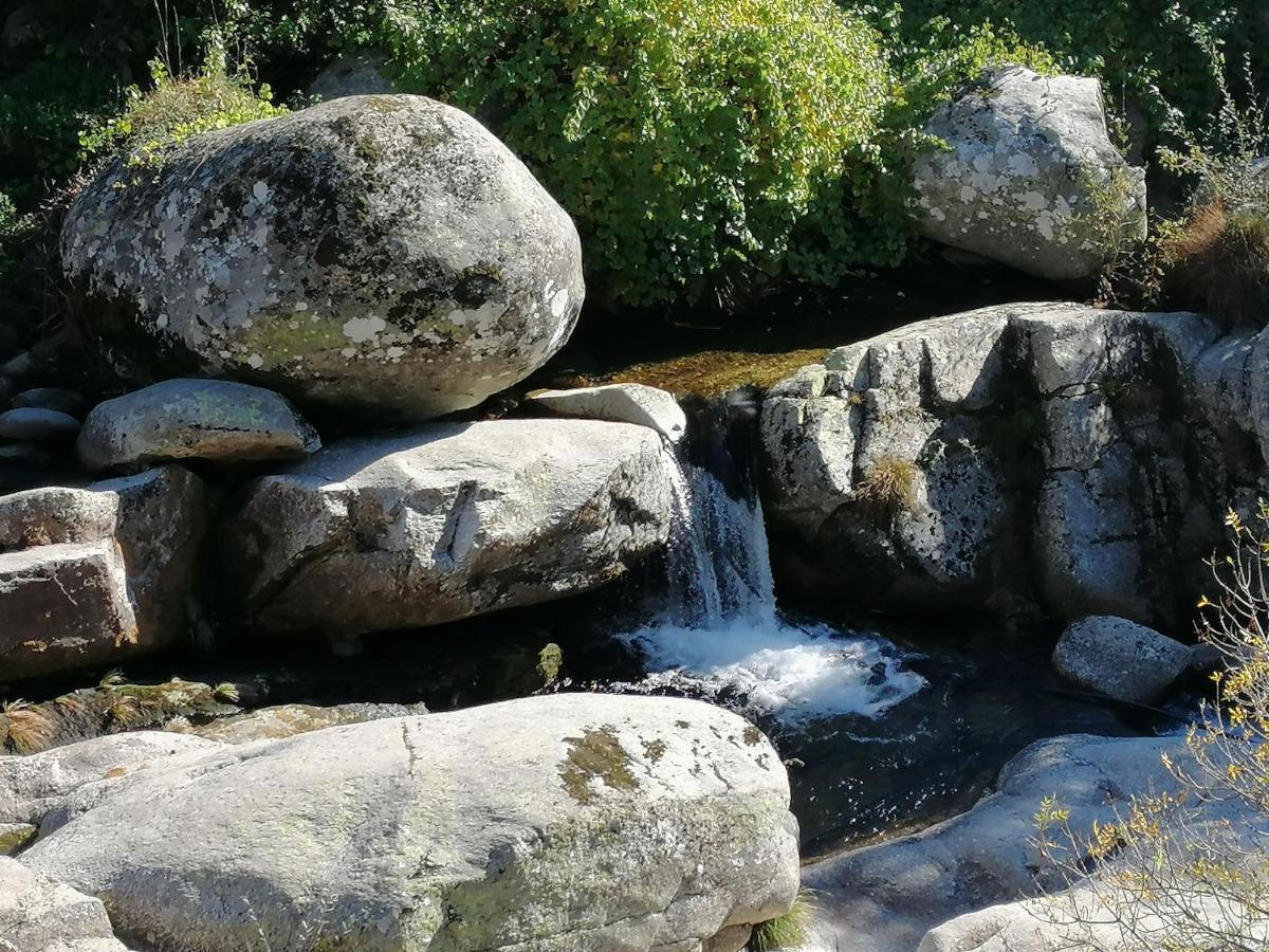 Casa Do Adro - Serra Da Estrela Cortes do Meio ภายนอก รูปภาพ