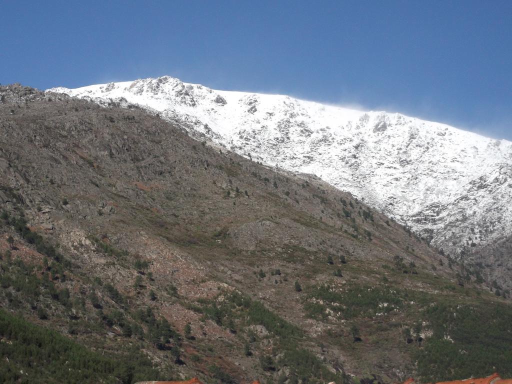 Casa Do Adro - Serra Da Estrela Cortes do Meio ภายนอก รูปภาพ
