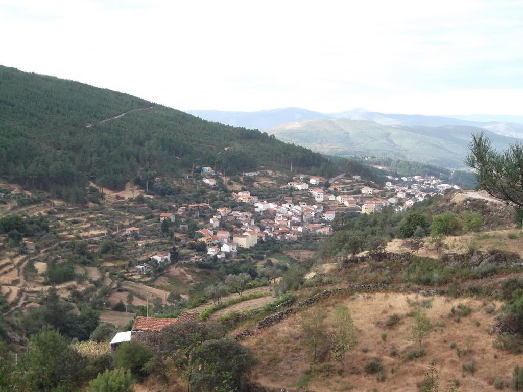 Casa Do Adro - Serra Da Estrela Cortes do Meio ภายนอก รูปภาพ